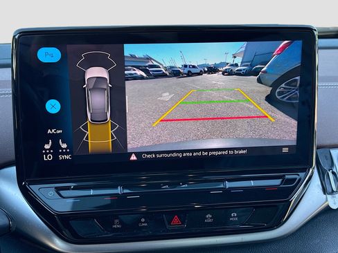 Used 2022 Volkswagen ID.4 Pro S image 32