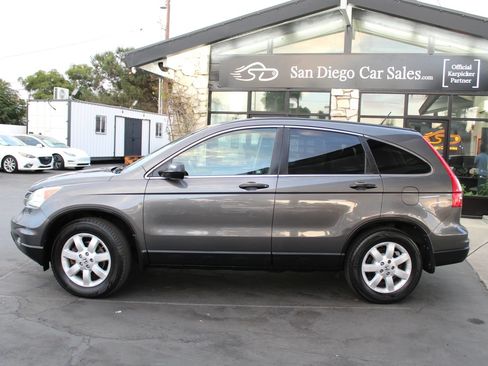 Used 2011 Honda CR-V SE image 2