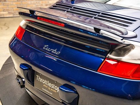 Used 2002 Porsche 911 Turbo image 35