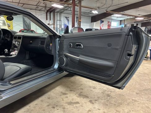 Used 2004 Chrysler Crossfire Coupe RWD image 21