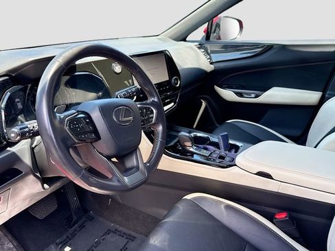 Used 2023 Lexus NX 350 AWD image 9