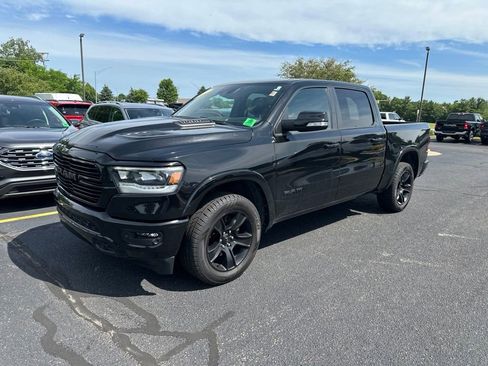 Certified 2022 RAM 1500 Laramie AWD/4WD image 3