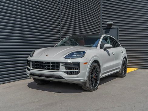 New 2026 Porsche Cayenne S AWD/4WD image 1