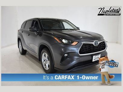 Used 2022 Toyota Highlander LE