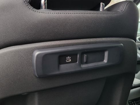 Used 2020 BMW X5 sDrive40i image 37