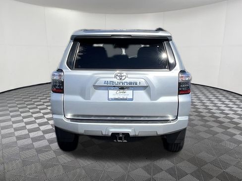 Used 2021 Toyota 4Runner SR5 Premium w/ Moonroof Package AWD/4WD image 5