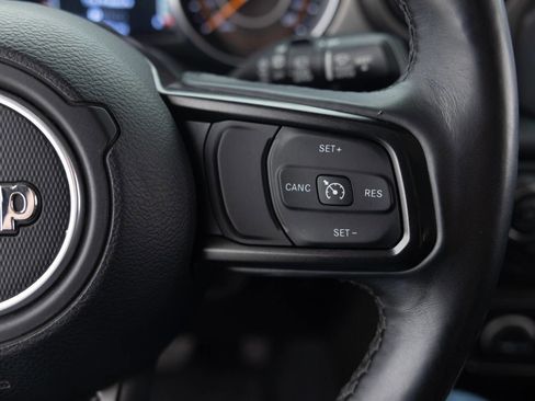 Used 2018 Jeep Wrangler Unlimited Sport S image 37