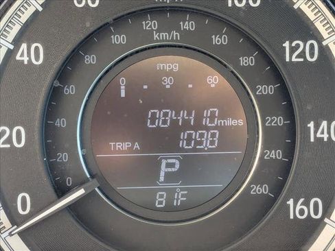 Used 2017 Honda Accord EX-L image 11
