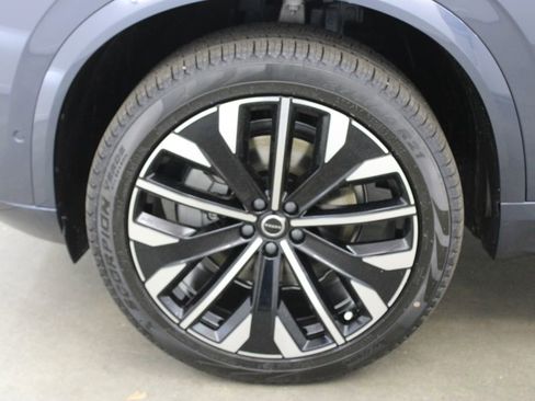 New 2026 Volvo XC90 B6 Ultra w/ Protection Package AWD/4WD image 31