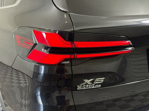 Used 2024 BMW X5 sDrive40i image 36