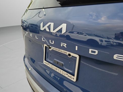 Used 2023 Kia Telluride SX Prestige AWD/4WD image 31