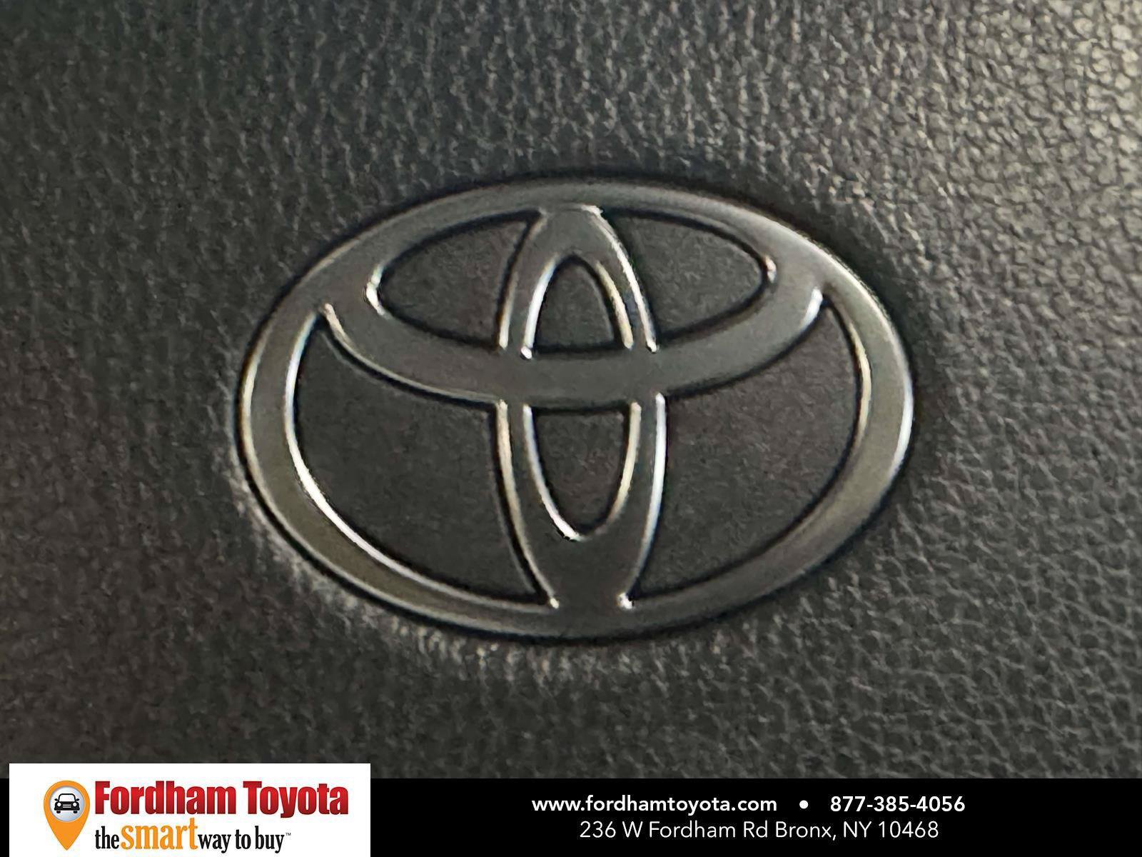 Used 2026 Toyota Grand Highlander AWD image 31