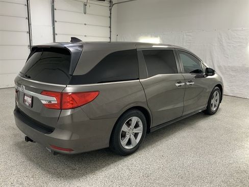 Used 2018 Honda Odyssey EX-L image 5