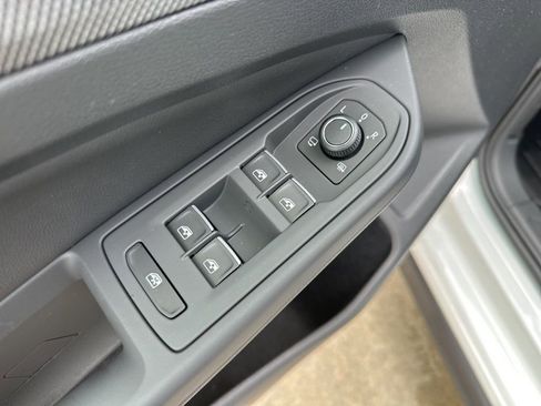 New 2025 Volkswagen GTI SE image 10