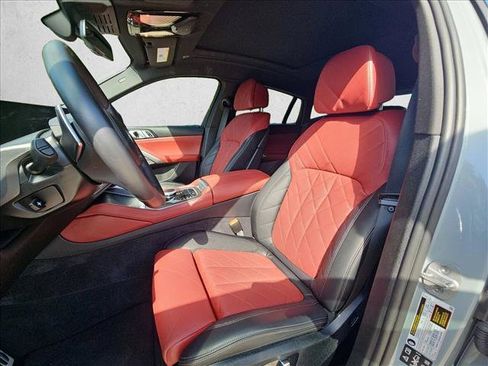 Used 2025 BMW X6 xDrive40i w/ Premium Package AWD/4WD image 16