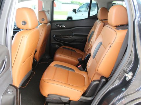 Used 2020 GMC Acadia AT4 w/ Driver Alert Package II AWD/4WD image 31