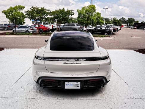 Used 2021 Porsche Taycan Turbo S AWD/4WD image 9
