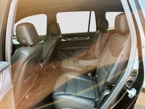 Used 2024 Cadillac XT6 Premium Luxury w/ LPO, Floor Liner Package AWD/4WD image 25