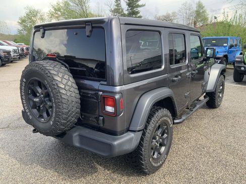 Used 2022 Jeep Wrangler Unlimited Sport image 12