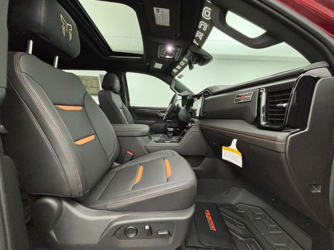 New 2025 GMC Sierra 1500 AT4 w/ AT4 Premium Package image 41