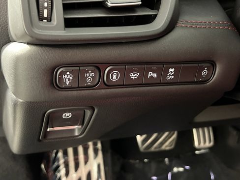 Used 2025 Acura TLX Type S image 31