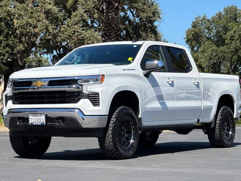 Used 2026 Chevrolet Silverado 1500 LT AWD/4WD image 7