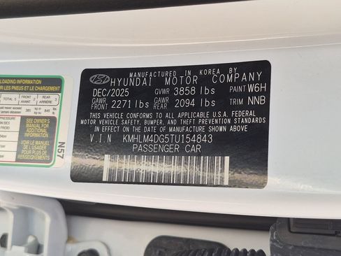 Used 2026 Hyundai Elantra Sport FWD image 31