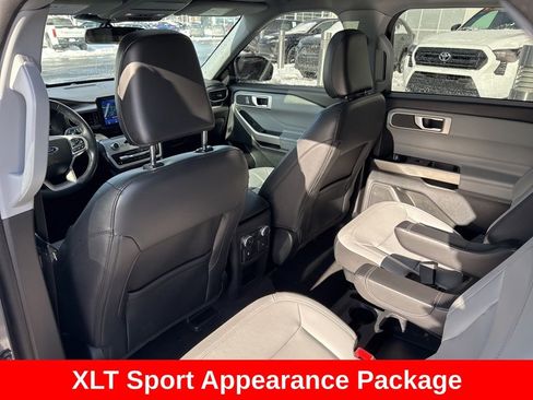 Used 2021 Ford Explorer XLT w/ Equipment Group 202A image 16