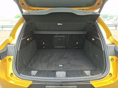 Certified 2024 Dodge Hornet R/T Plus w/ Tech Pack Plus w/o Parking AWD/4WD image 30