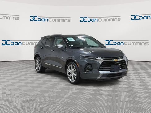Used 2019 Chevrolet Blazer Premier w/ Sun and Wheels Package AWD/4WD image 3