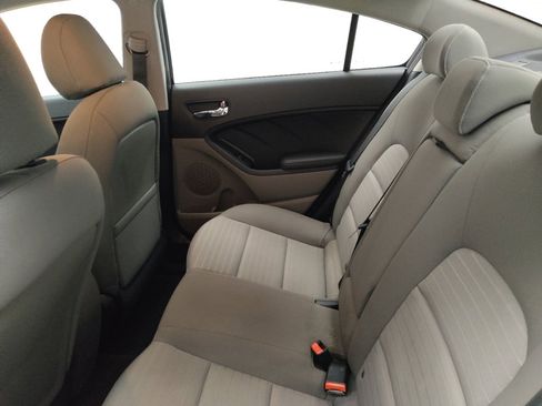 Used 2014 Kia Forte EX image 18