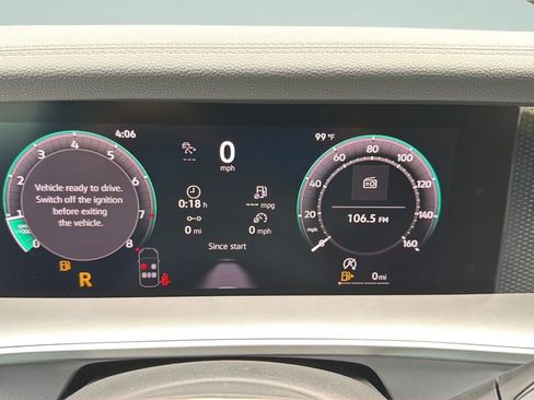 New 2026 Volkswagen Tiguan SE R-Line FWD image 29