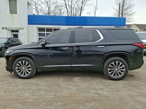 Used 2023 Chevrolet Traverse Premier image 5