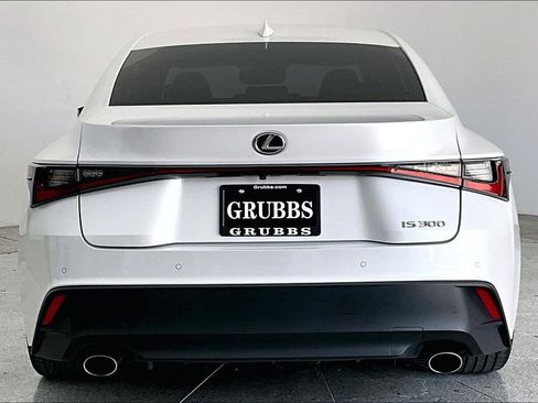 Used 2024 Lexus IS 300 w/ Comfort Package RWD image 4
