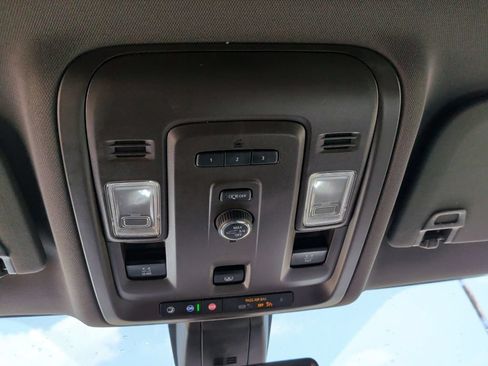 Used 2021 Chevrolet Tahoe Z71 w/ Rear Media and Nav Package AWD/4WD image 22
