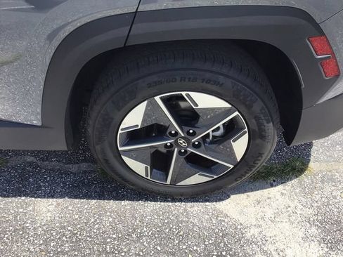 Used 2026 Hyundai Tucson SEL FWD image 17