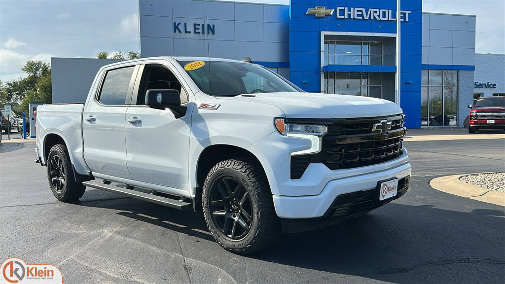 Used 2022 Chevrolet Silverado 1500 RST AWD/4WD image 1