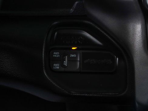 Used 2023 RAM 2500 Big Horn w/ Level 1 Equipment Group AWD/4WD image 22