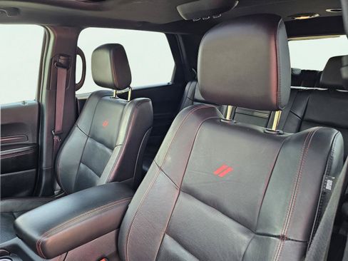 Used 2025 Dodge Durango GT AWD/4WD image 18