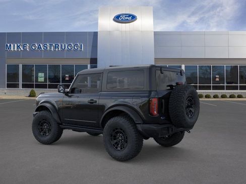 New 2026 Ford Bronco Badlands AWD/4WD image 4