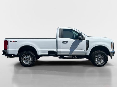Used 2024 Ford F250 XL w/ XL Off-Road Package AWD/4WD image 7