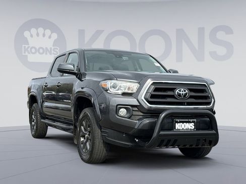 Used 2020 Toyota Tacoma SR5 image 10