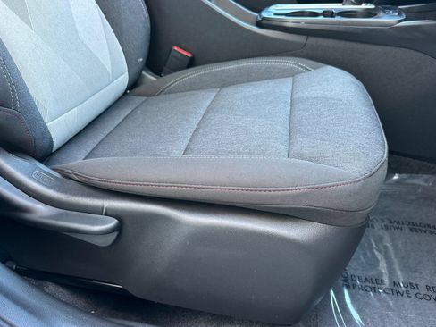 Certified 2024 Chevrolet Trax RS w/ Driver Confidence Package FWD image 23
