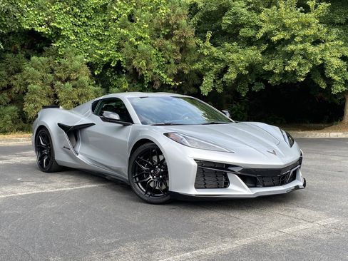 Used 2026 Chevrolet Corvette Z06 RWD image 47