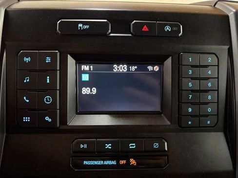 Used 2018 Ford F150 XLT image 31