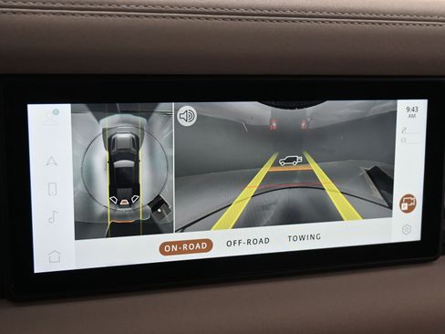 Used 2023 Land Rover Defender 110 X-Dynamic SE image 16