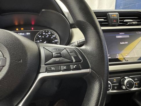 Used 2021 Nissan Versa SV image 19