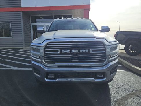 Used 2019 RAM 3500 Laramie image 6