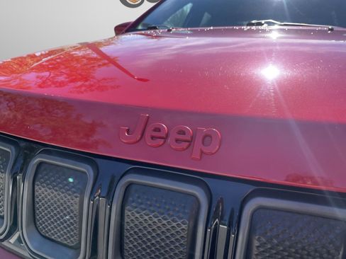 Used 2022 Jeep Compass Limited image 22