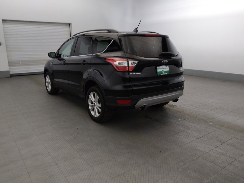 Used 2018 Ford Escape SE w/ SE Sync 3 Package AWD/4WD image 5